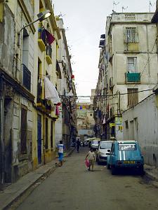 rue d'Azoff 01 